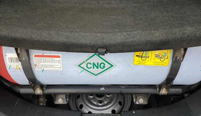 2017 Maruti Wagon R 1.0 LXI CNG, CNG, Manual, 66,924 km, Boot Inside