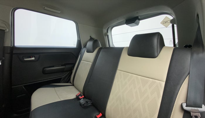 2022 Maruti New Wagon-R VXI CNG 1.0, CNG, Manual, 21,656 km, Right Side Rear Door Cabin