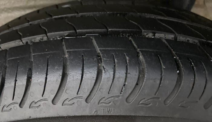 2022 Maruti New Wagon-R VXI CNG 1.0, CNG, Manual, 21,656 km, Left Rear Tyre Tread