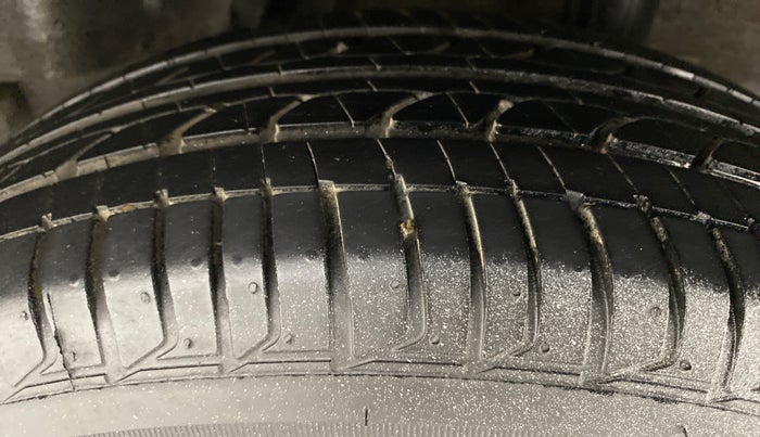 2018 Honda City V MT PETROL, Petrol, Manual, 22,453 km, Left Rear Tyre Tread