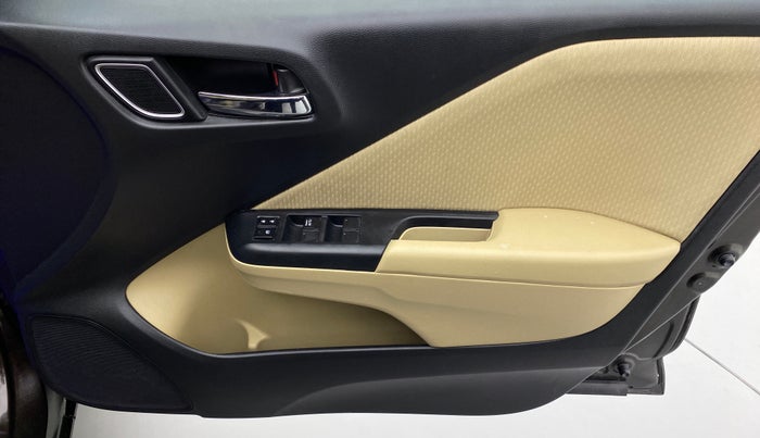 2018 Honda City V MT PETROL, Petrol, Manual, 22,453 km, Driver Side Door Panels Control