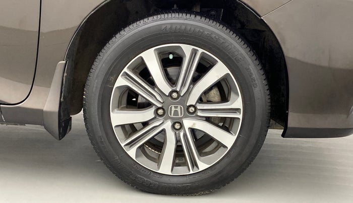 2018 Honda City V MT PETROL, Petrol, Manual, 22,453 km, Right Front Wheel