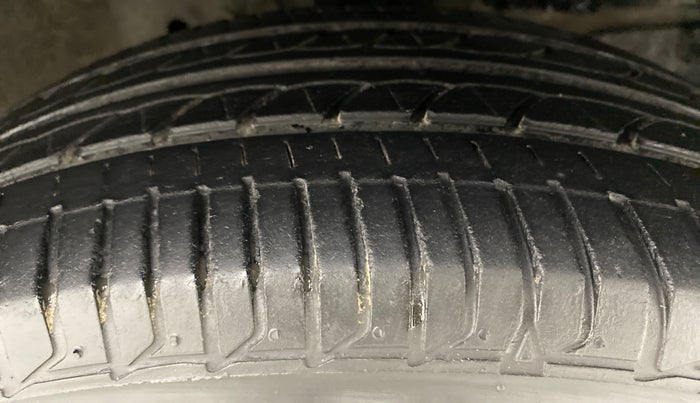 2018 Honda City V MT PETROL, Petrol, Manual, 22,453 km, Right Front Tyre Tread