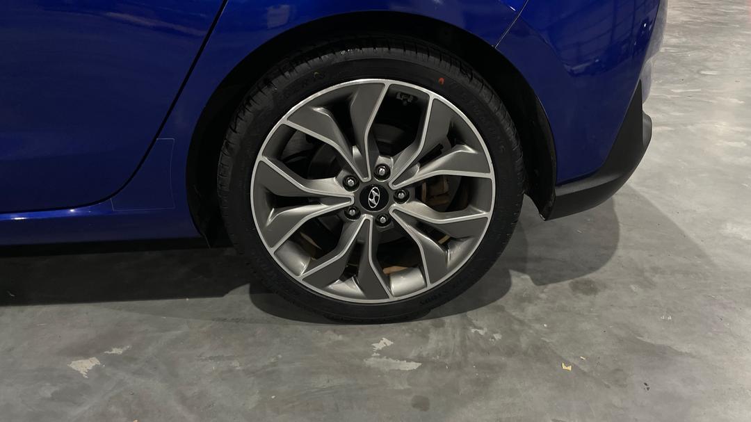 2019 Hyundai i30 N Line, Automatic, 43982 km, Left Rear Wheel