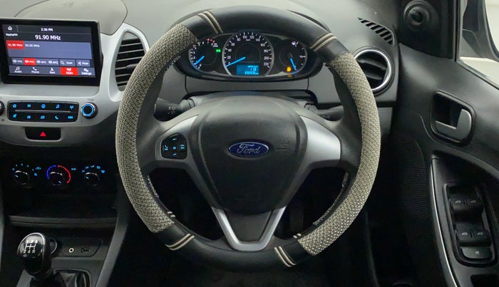 2018 Ford FREESTYLE TREND 1.2 PETROL, Petrol, Manual, 33,203 km, Steering Wheel Close Up