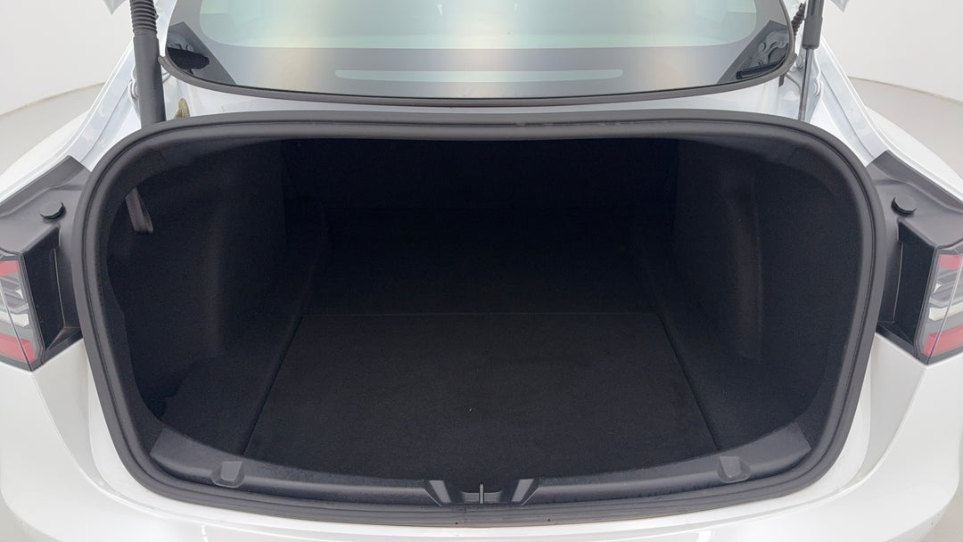 2022 Tesla Model 3 Rear-wheel Drive, Automatic, 39977 km, Boot Inside View