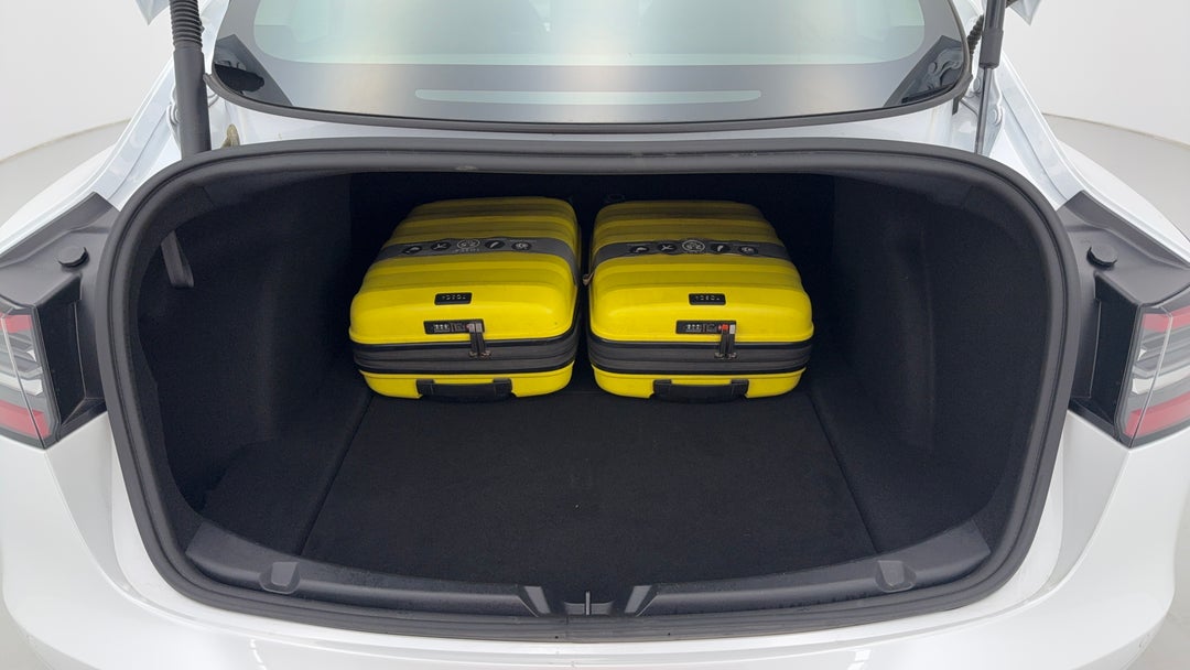 2022 Tesla Model 3 Rear-wheel Drive, Automatic, 39977 km, Boot Inside View with Luggage