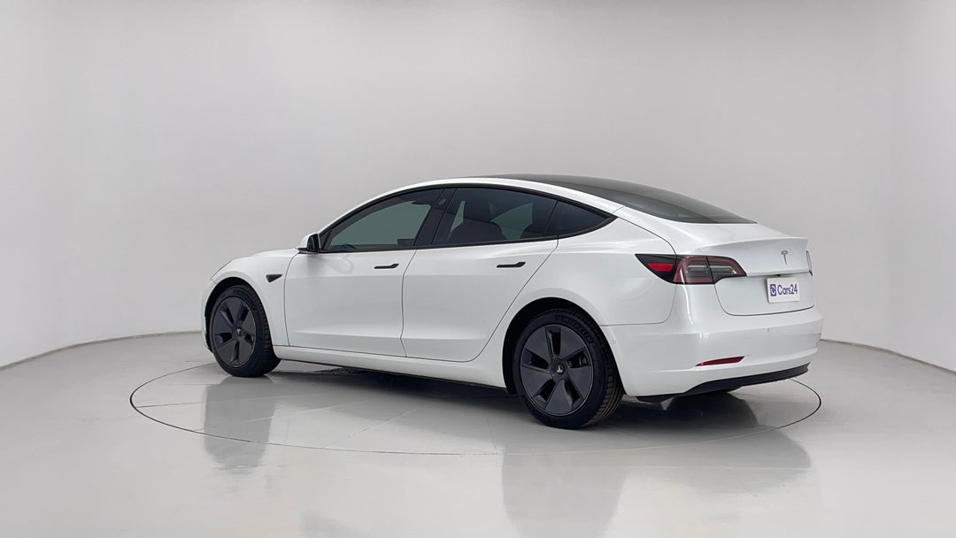 2022 Tesla Model 3 Rear-wheel Drive, Automatic, 39977 km, Left Back Diagonal (45- Degree) View