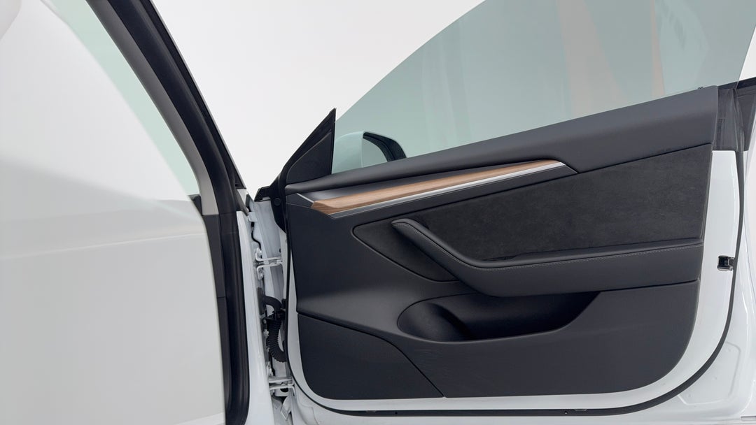 2022 Tesla Model 3 Rear-wheel Drive, Automatic, 39977 km, Speaker View