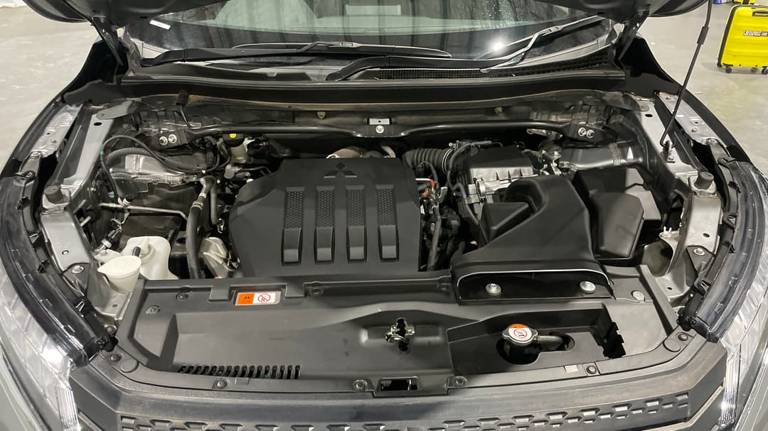 2023 Mitsubishi Eclipse Cross Ls Black Edition (2WD), Automatic, 31599 km, Open Bonnet (Engine)