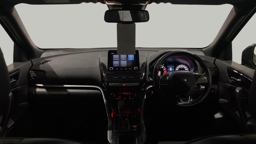 2023 Mitsubishi Eclipse Cross Ls Black Edition (2WD), Automatic, 31599 km, Dashboard View