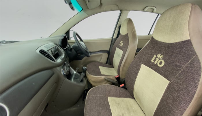 2011 Hyundai i10 ERA 1.1 IRDE, CNG, Manual, 76,520 km, Right Side Front Door Cabin