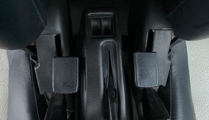 2018 Maruti Eeco 5 STR WITH AC PLUSHTR, Petrol, Manual, 41,679 km, Driver Side Adjustment Panel