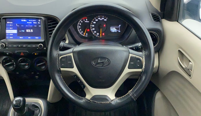 2019 Hyundai NEW SANTRO SPORTZ CNG, CNG, Manual, 1,19,947 km, Steering Wheel Close Up