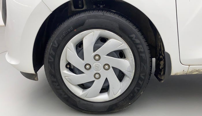 2019 Hyundai NEW SANTRO SPORTZ CNG, CNG, Manual, 1,19,947 km, Left Front Wheel