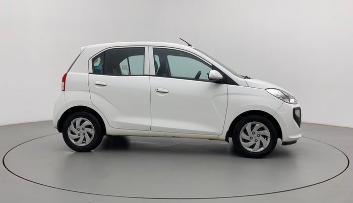 2019 Hyundai NEW SANTRO SPORTZ CNG, CNG, Manual, 1,19,947 km, Right Side View