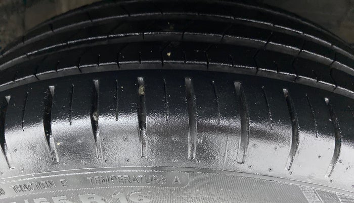 2019 Maruti Baleno ZETA 1.2 K12, Petrol, Manual, 9,092 km, Right Front Tyre Tread