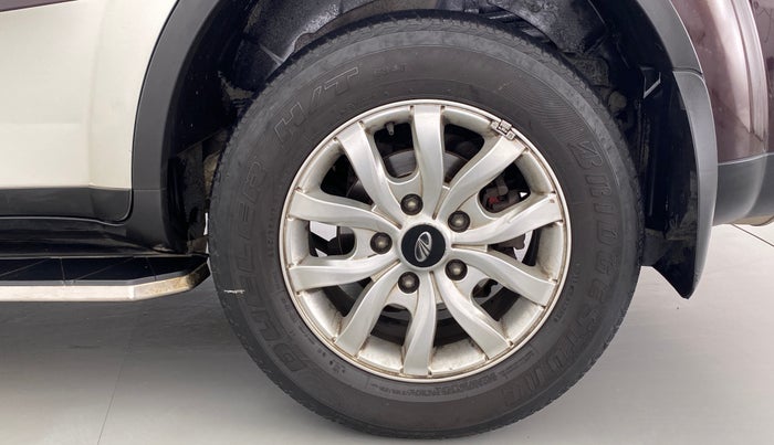 2017 Mahindra XUV500 W10 FWD, Diesel, Manual, 55,145 km, Left Rear Wheel