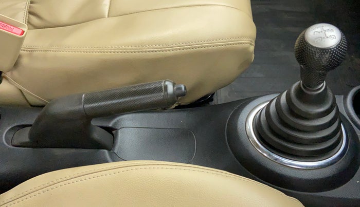 2014 Honda Amaze 1.5 SMT I DTEC, Diesel, Manual, 93,230 km, Gear Lever