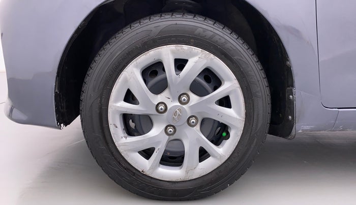 2017 Hyundai Grand i10 SPORTZ 1.2 KAPPA VTVT, Petrol, Manual, 96,786 km, Left Front Wheel