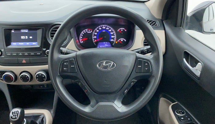 2017 Hyundai Grand i10 SPORTZ 1.2 KAPPA VTVT, Petrol, Manual, 96,786 km, Steering Wheel Close Up