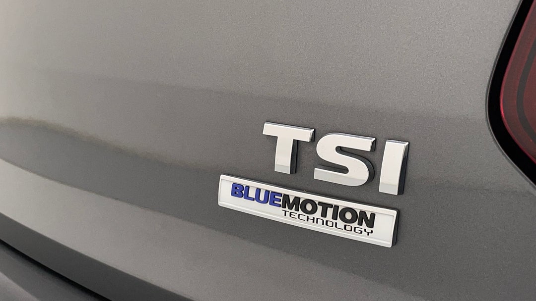 Badge (Boot Right Side)