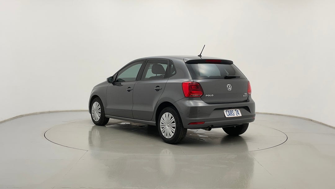 Left Back Diagonal (45- Degree) View