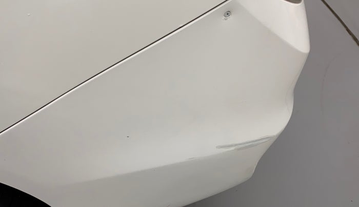 2013 Honda Amaze 1.2L I-VTEC EX, CNG, Manual, 93,278 km, Rear bumper - Minor scratches