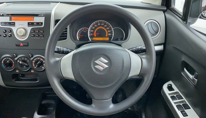 2012 Maruti Wagon R 1.0 VXI, Petrol, Manual, 87,021 km, Steering Wheel Close-up