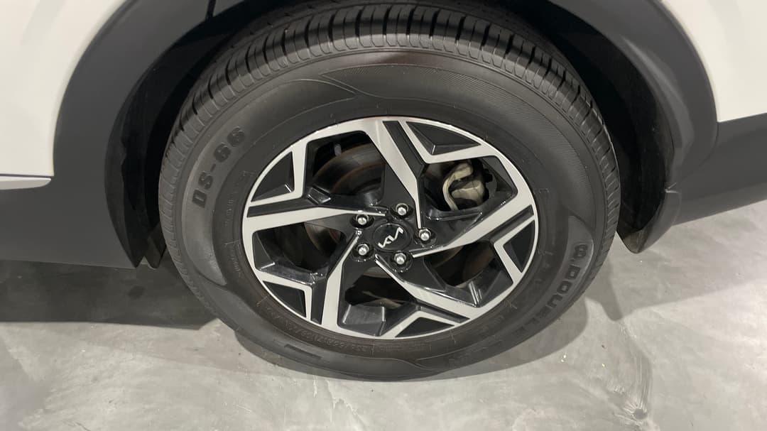 2024 Kia Sportage S (FWD), Automatic, 41498 km, Left Rear Wheel