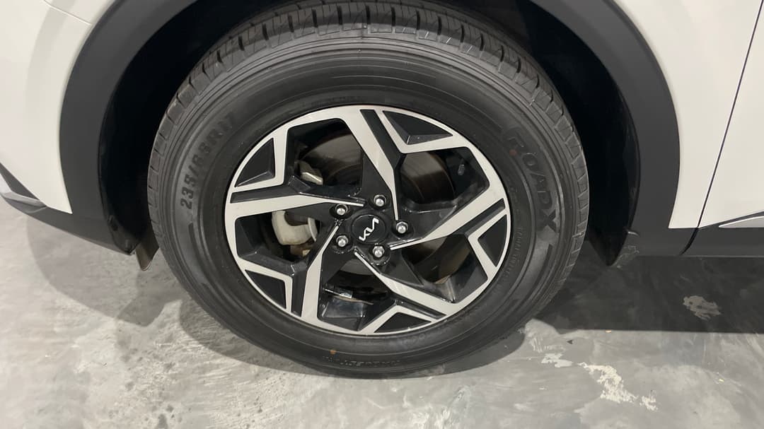 2024 Kia Sportage S (FWD), Automatic, 41498 km, Left Front Wheel