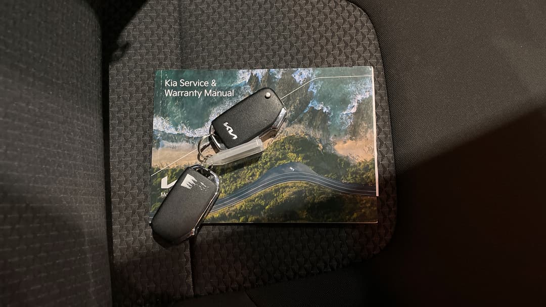 2024 Kia Sportage S (FWD), Automatic, 41498 km, Key Close-up