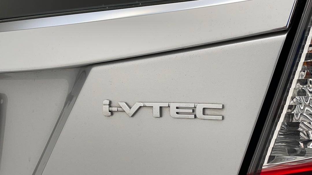 Badge (Boot Right Side)