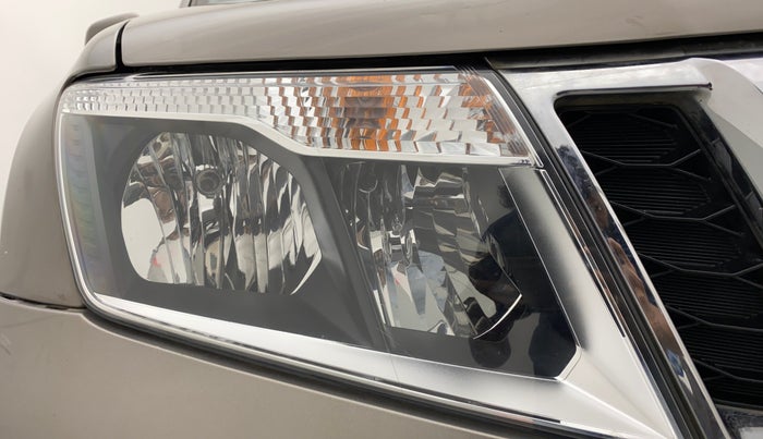 2014 Nissan Terrano XL 110 DIESEL, Diesel, Manual, 96,829 km, Right headlight - Headlight not working