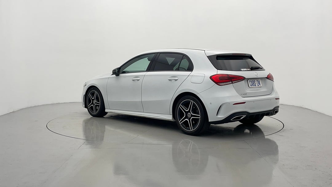 Left Back Diagonal (45- Degree) View