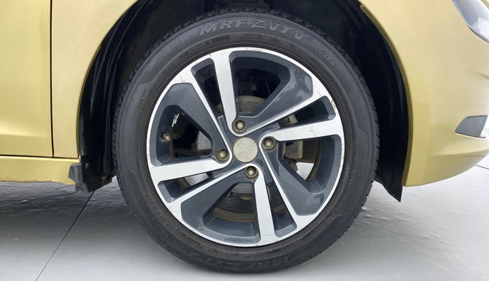 2020 Tata ALTROZ XZ 1.2, Petrol, Manual, 24,308 km, Right Front Wheel
