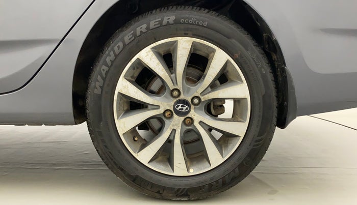 2013 Hyundai Verna FLUIDIC 1.6 VTVT SX, Petrol, Manual, 61,597 km, Left Rear Wheel