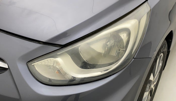 2013 Hyundai Verna FLUIDIC 1.6 VTVT SX, Petrol, Manual, 61,597 km, Left headlight - Minor scratches