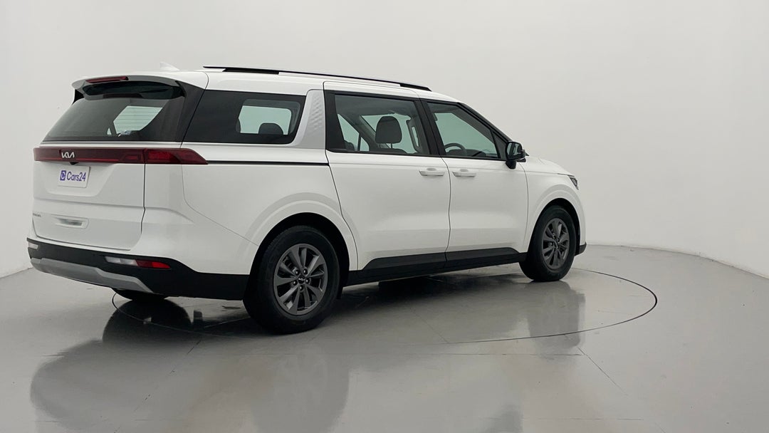 Right Back Diagonal (45- Degree) View