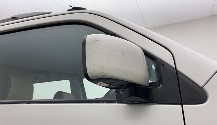 2016 Maruti Wagon R 1.0 VXI, CNG, Manual, 68,777 km, Right rear-view mirror - Cover has minor damage