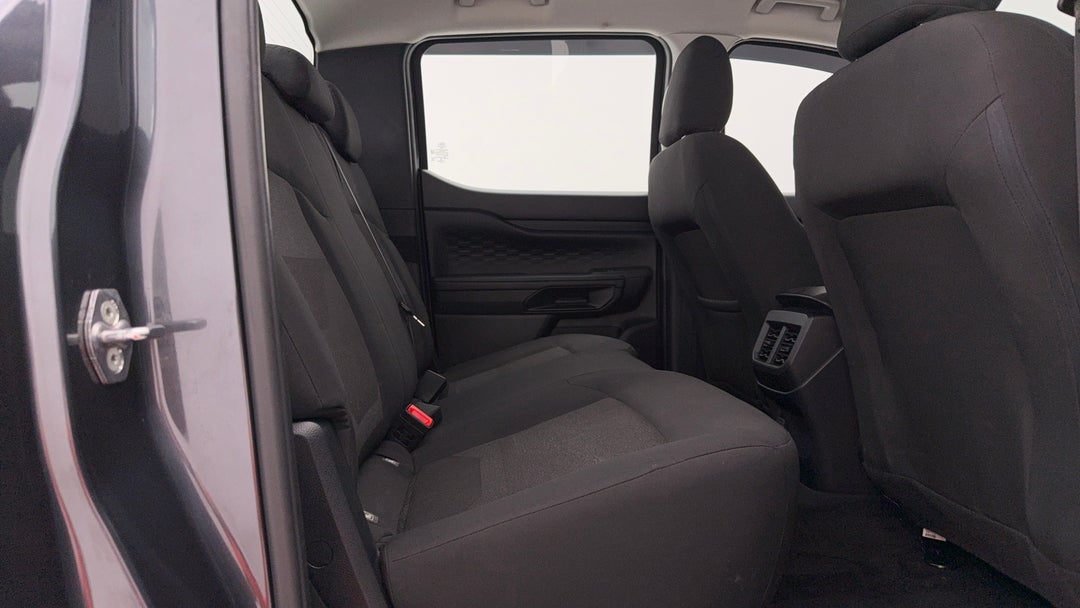 2022 Ford Ranger Xls 2.0 (4x4), Automatic, 97530 km, Right Side Rear Door Cabin View
