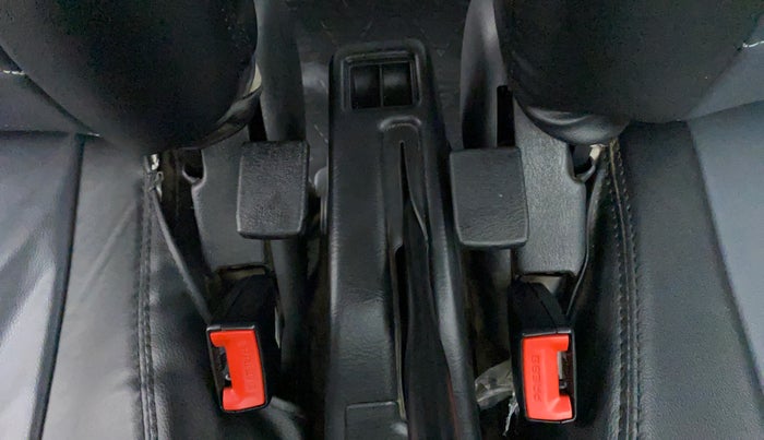 2021 Maruti Eeco 7 STR, Petrol, Manual, 12,174 km, Driver Side Adjustment Panel