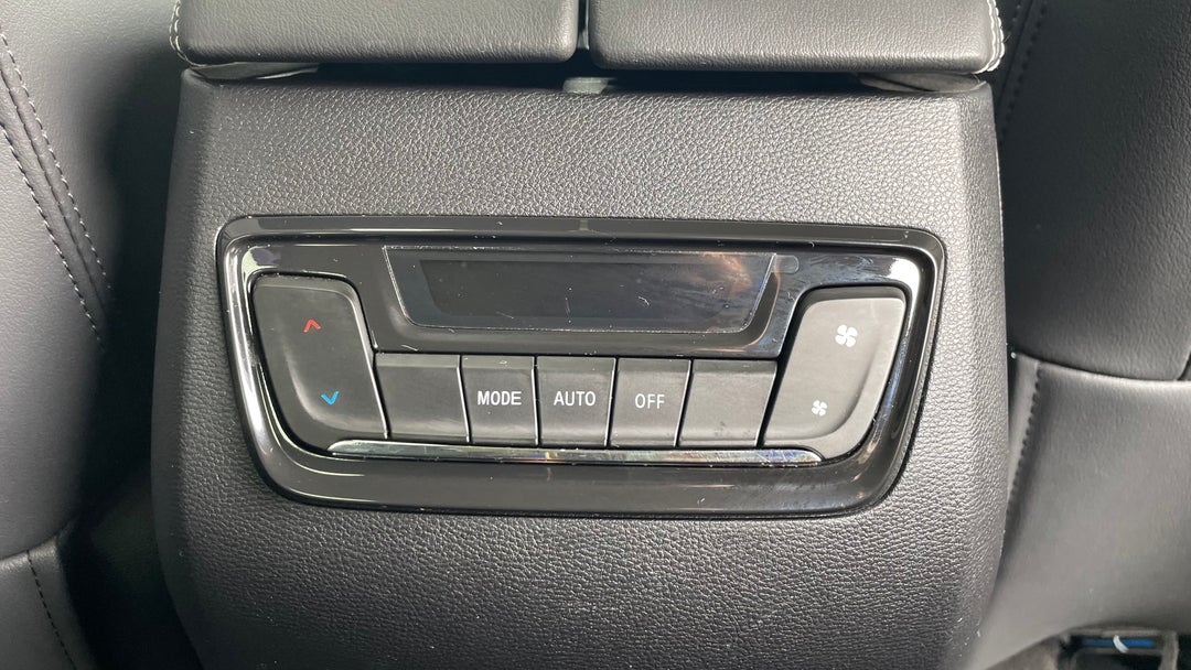 Rear A/C Vent
