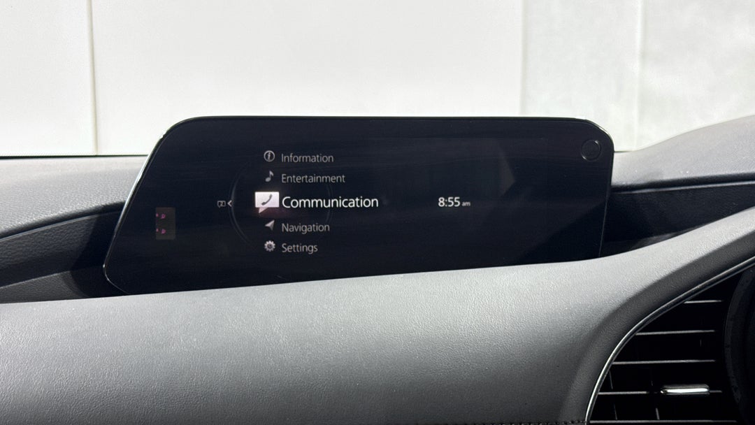 2022 Mazda 3 G25 Astina, Automatic, 26062 km, Infotainment System