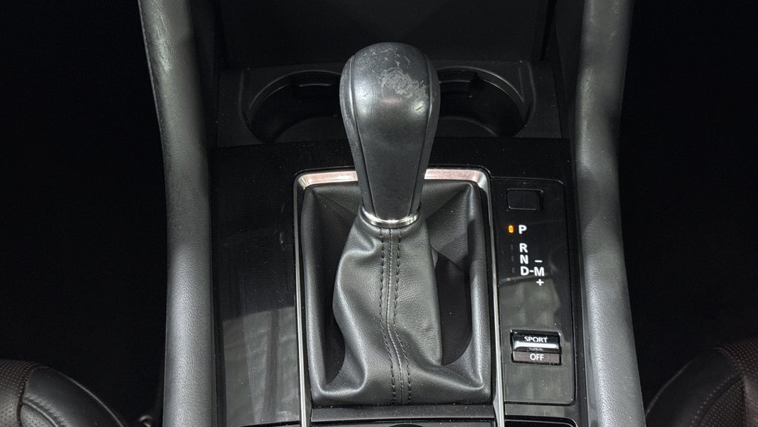 2022 Mazda 3 G25 Astina, Automatic, 26062 km, Gear Lever 