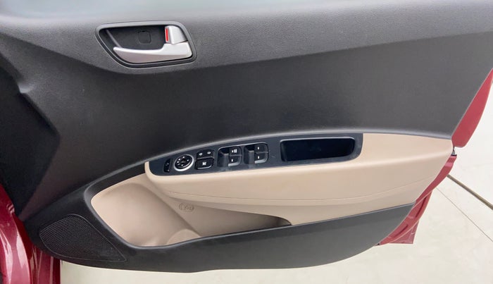 2016 Hyundai Grand i10 SPORTZ 1.2 KAPPA VTVT, Petrol, Manual, 40,129 km, Driver Side Door Panels Controls