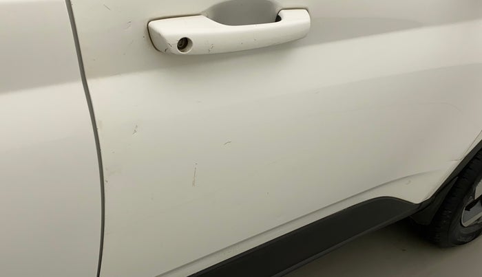 2021 Hyundai VENUE SX 1.0 TURBO IMT, Petrol, Manual, 43,632 km, Driver-side door - Minor scratches