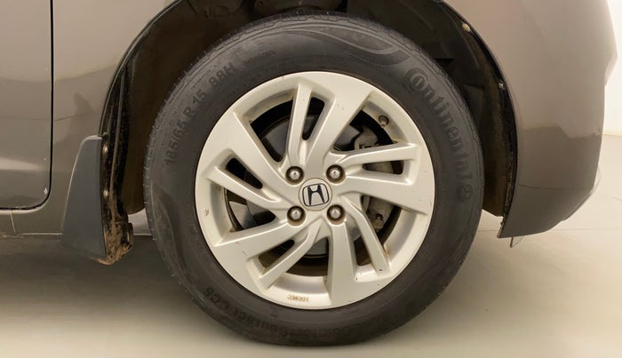 2017 Honda Jazz 1.5L I-DTEC V, Diesel, Manual, 1,05,697 km, Right Front Wheel