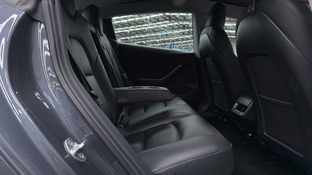 2021 Tesla Model 3 Standard Range Plus RWD, Automatic, 40711 km, Right Side Rear Door Cabin View