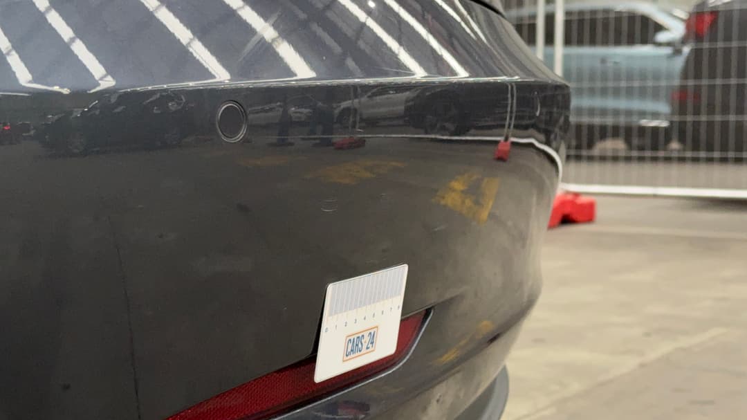 2021 Tesla Model 3 Standard Range Plus RWD, Automatic, 40711 km, Bumper Rear Scuff